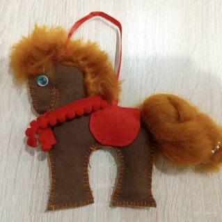 Лошадка -символ года