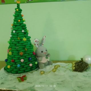 Ёлочка- красавица