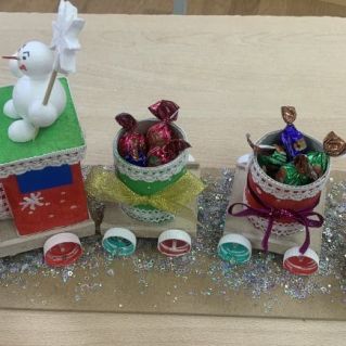 "Новогодний поезд"