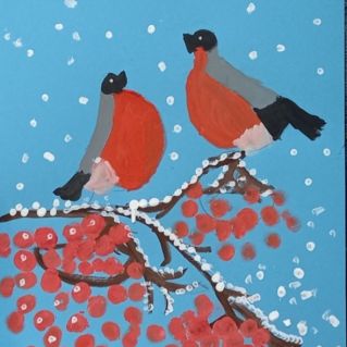 Снегири на рябине.
