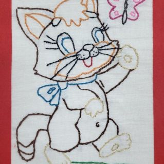 Панно "Игривый котёнок"