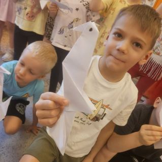 В стиле оригами : "Птица счатья"