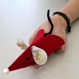Пальчиковая игрушка из фетра "Мышь".