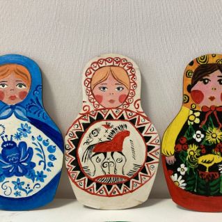 Матрешки подружки
