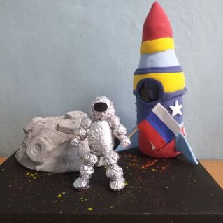 "Мы - первые!"
