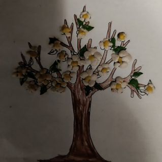 "Весеннее дерево"