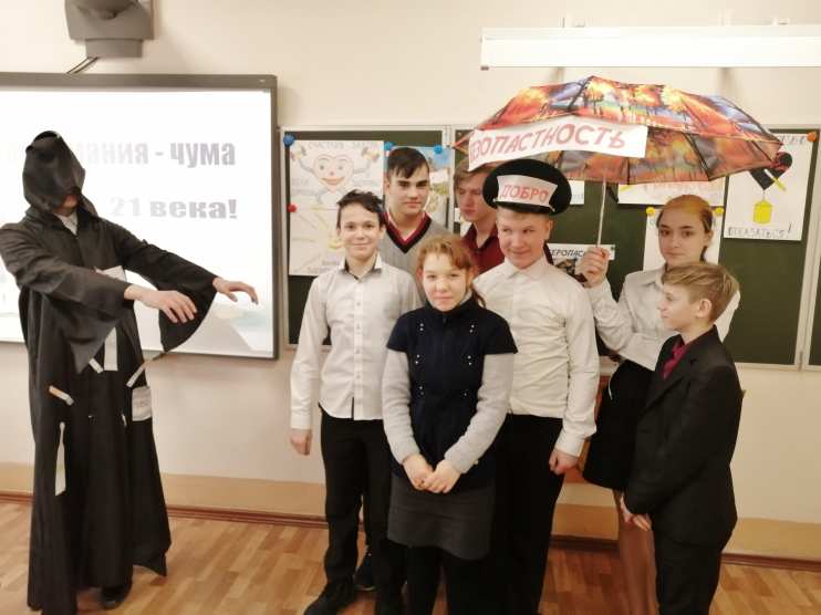 Зло не унимается